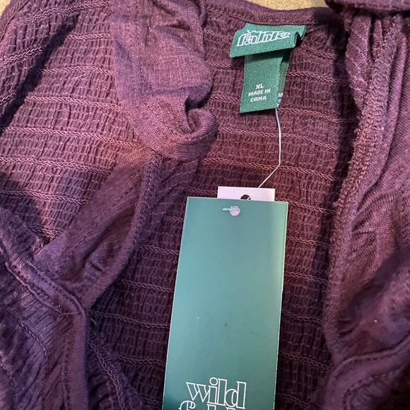 NWT Tank Top - Picture 3 of 4